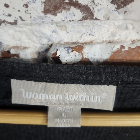 Tunic - Picture 3 of 4